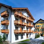 Hotel Q! 4*